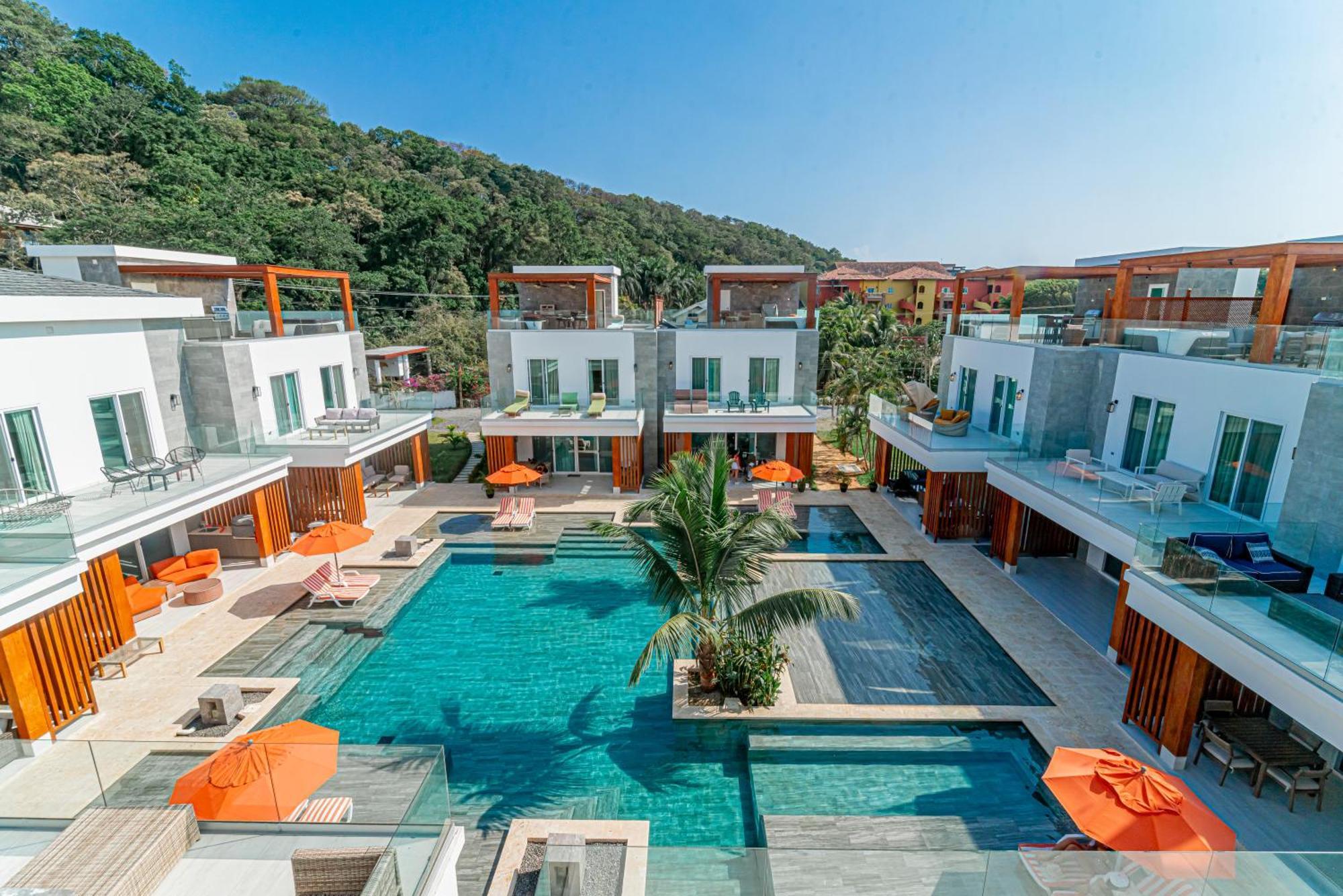 Ocean One Roatan Villa เวสต์ เบย์ ภายนอก รูปภาพ