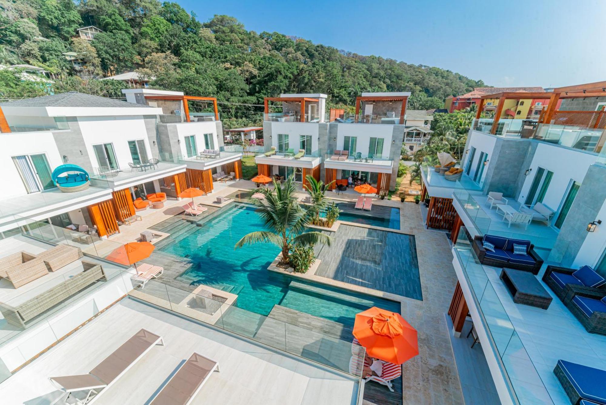 Ocean One Roatan Villa เวสต์ เบย์ ภายนอก รูปภาพ