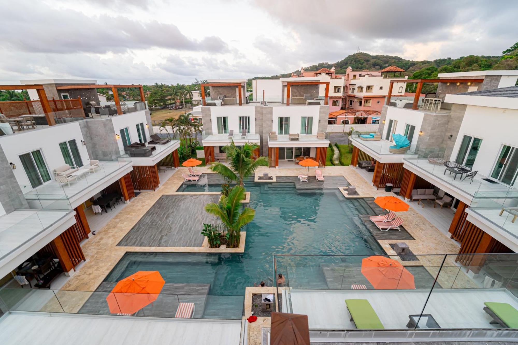 Ocean One Roatan Villa เวสต์ เบย์ ภายนอก รูปภาพ